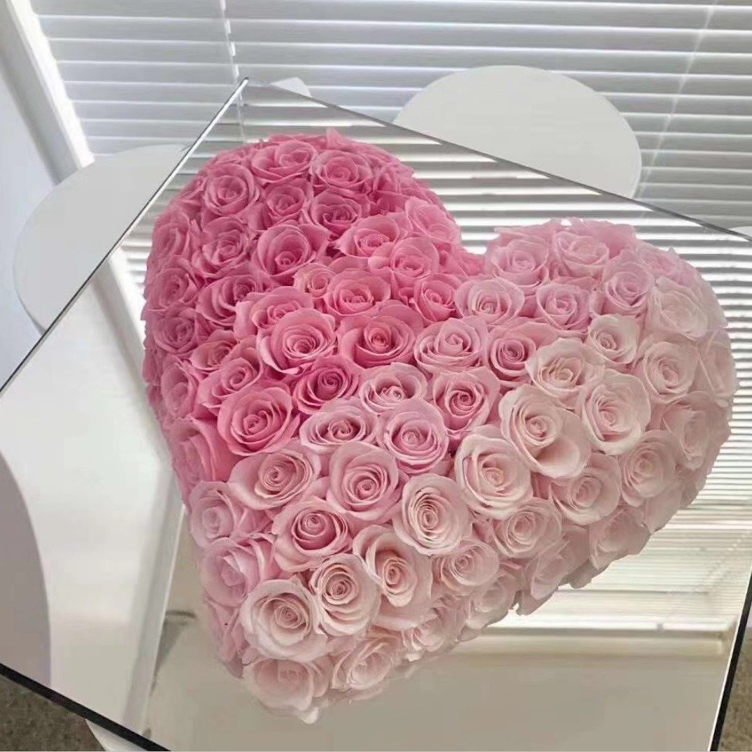 2024 ins hot selling valentine gifts preserved rose in acrylic gift box