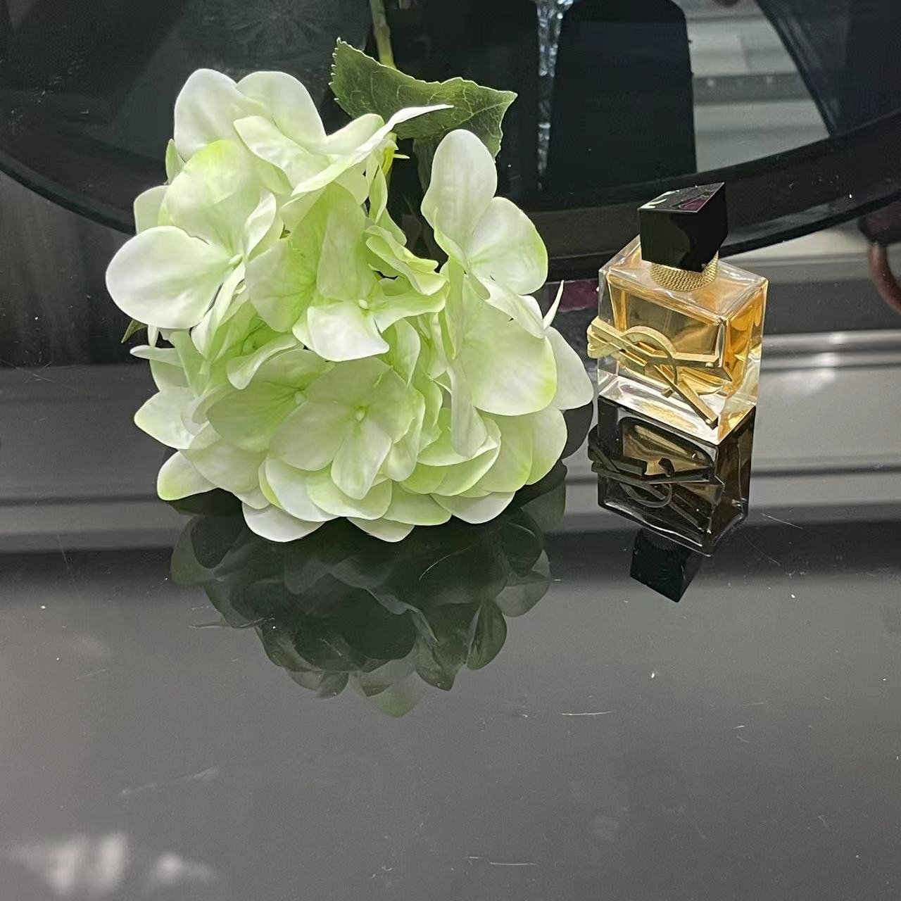 Factory wholesale customized color artificial preserved silk artificial hydrangea flowers real touch single stem Hydrangea