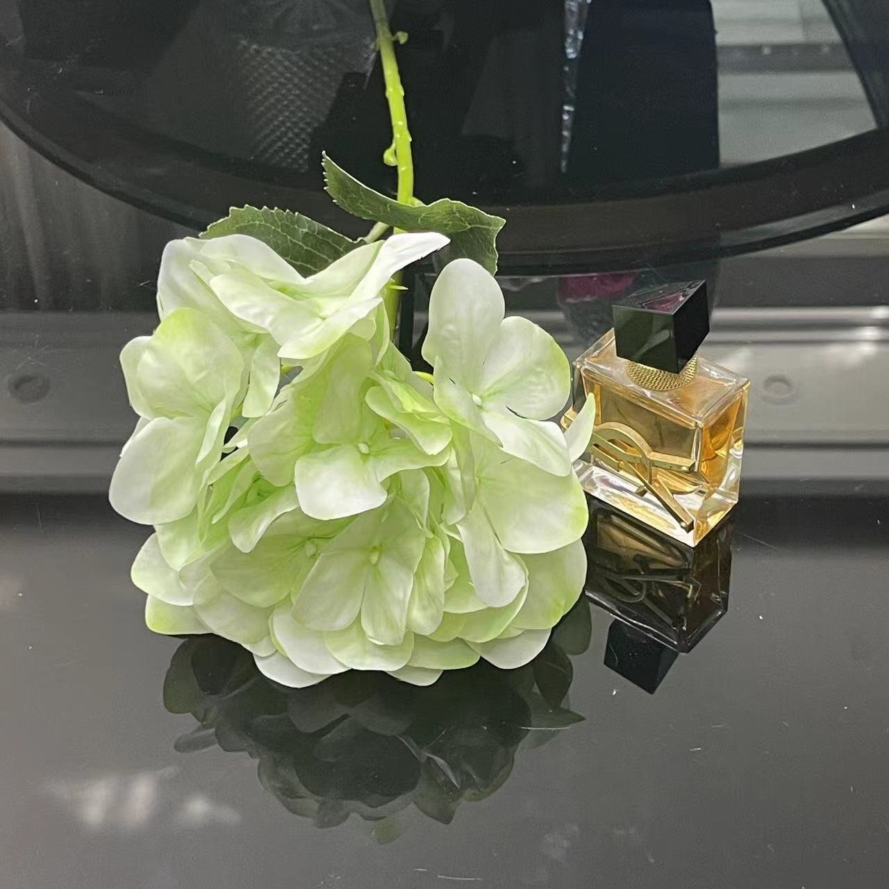 Factory wholesale customized color artificial preserved silk artificial hydrangea flowers real touch single stem Hydrangea