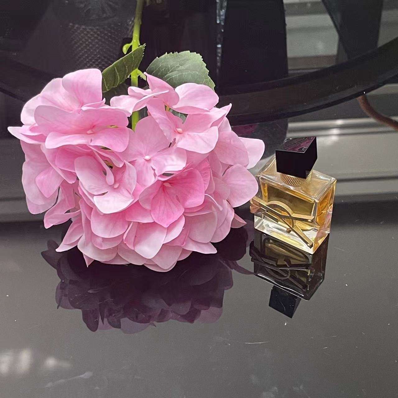 Factory wholesale customized color artificial preserved silk artificial hydrangea flowers real touch single stem Hydrangea
