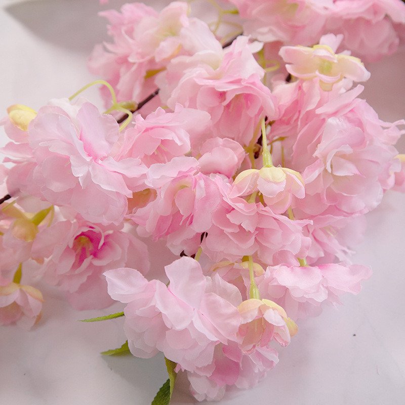 Factory Supply Artificial Sakura Flower Branches Silk Fake White Cherry Blossom for Arch