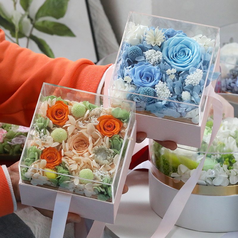 Wholesale Long Lasting Forever Real Touch Wedding Gifts Natural Preserved Rose Flowers Eternal Roses In Acrylic Box