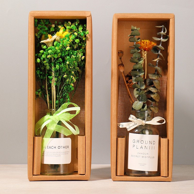 Artificial Dried flower Box Packing customizable 100% natural dried flower with box atural Home Decor Dried flower bouquet
