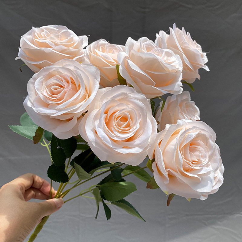 Wholesale Price Artificial Flower Silk 9 Heads Red White Rose Bouquets For Wedding