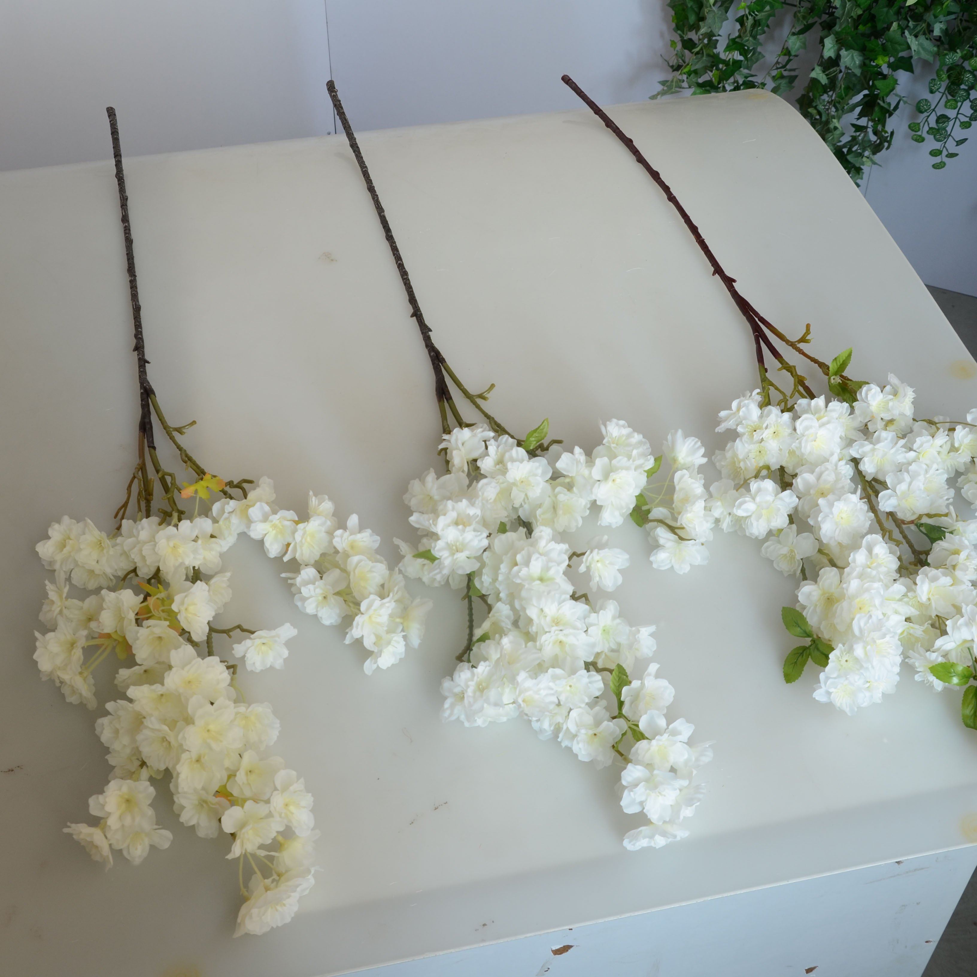 Japanese Artificial Flowers Cherry Blossom Easter Wedding Mother's Day Rose Flower Gift Packaging New Year Sakura Decor 80cm