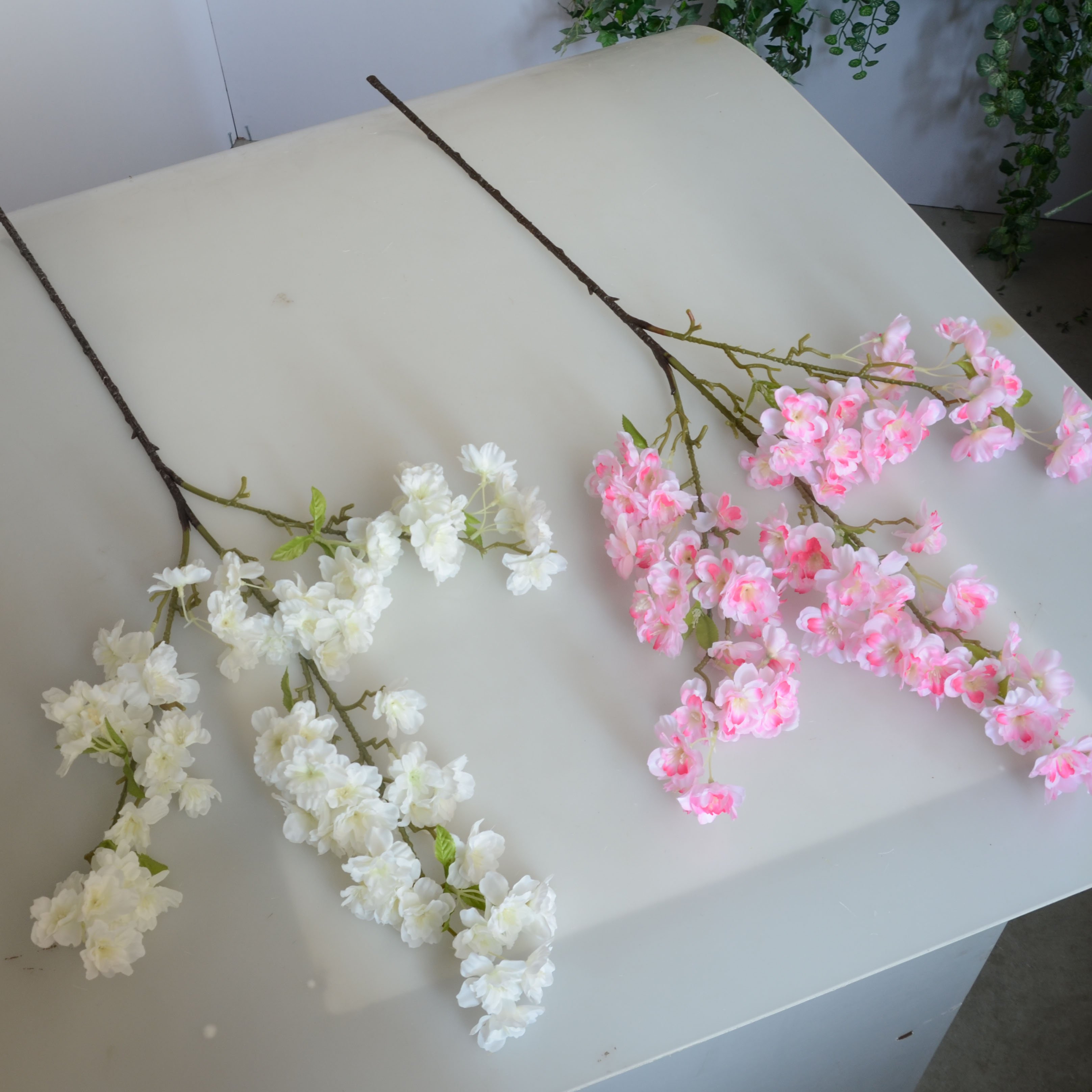 Japanese Artificial Flowers Cherry Blossom Easter Wedding Mother's Day Rose Flower Gift Packaging New Year Sakura Decor 80cm