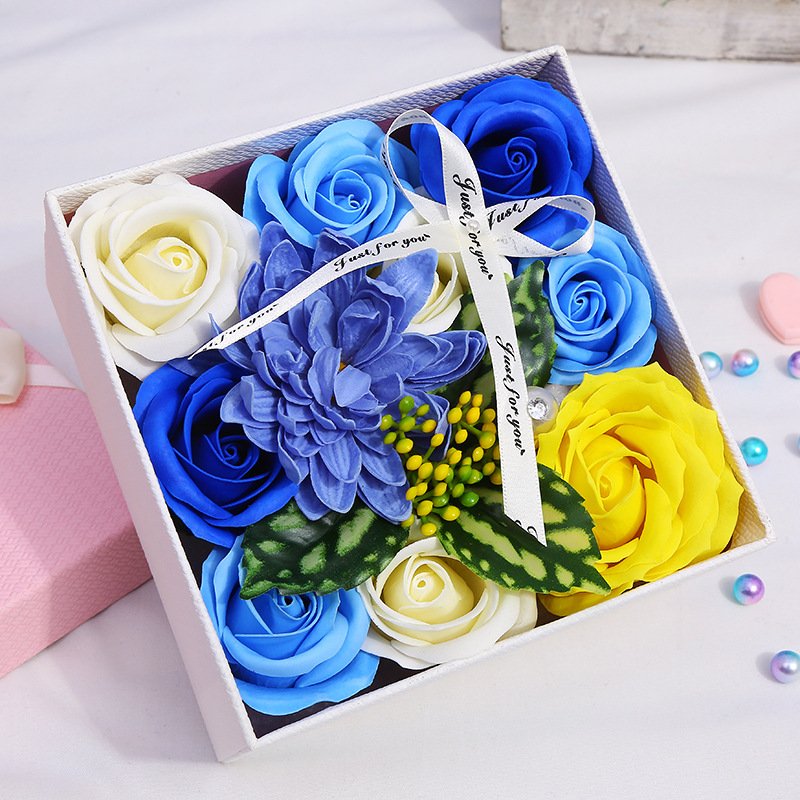 2022 artificial Rose Square Box Soap Flower Bouquet Preserved flowers Valentine gift boxes