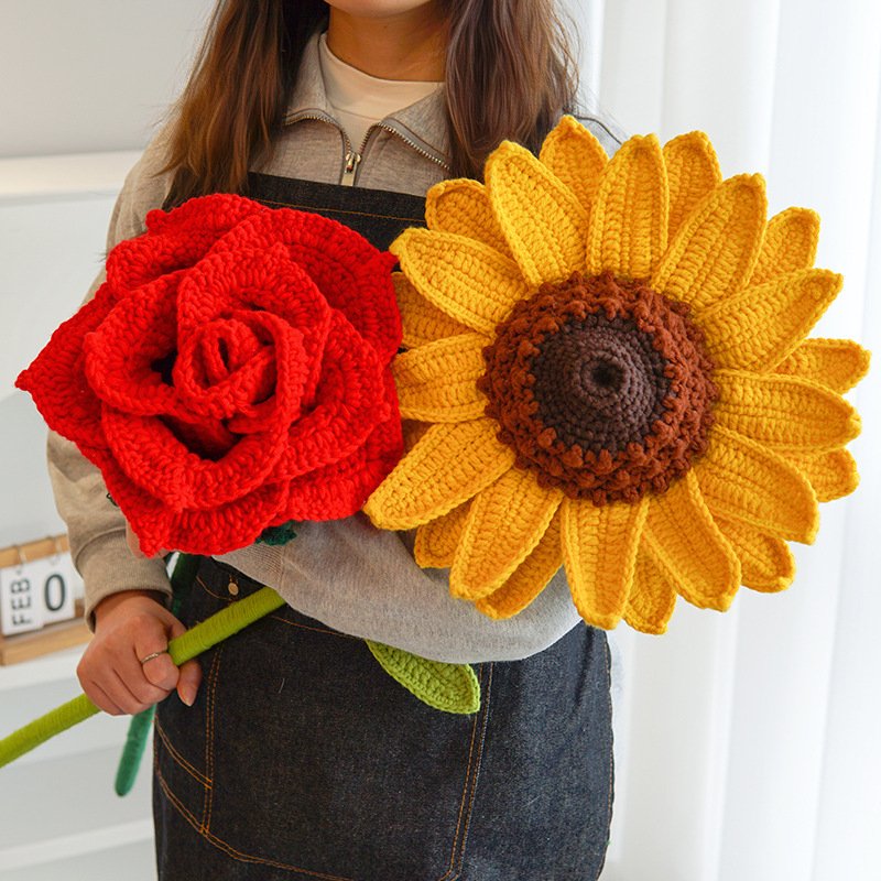 Simulation Bouquet Knitted Wedding Bouquet Valentine's giant sunflower large Weaving crochet handmade artificial roses flowers