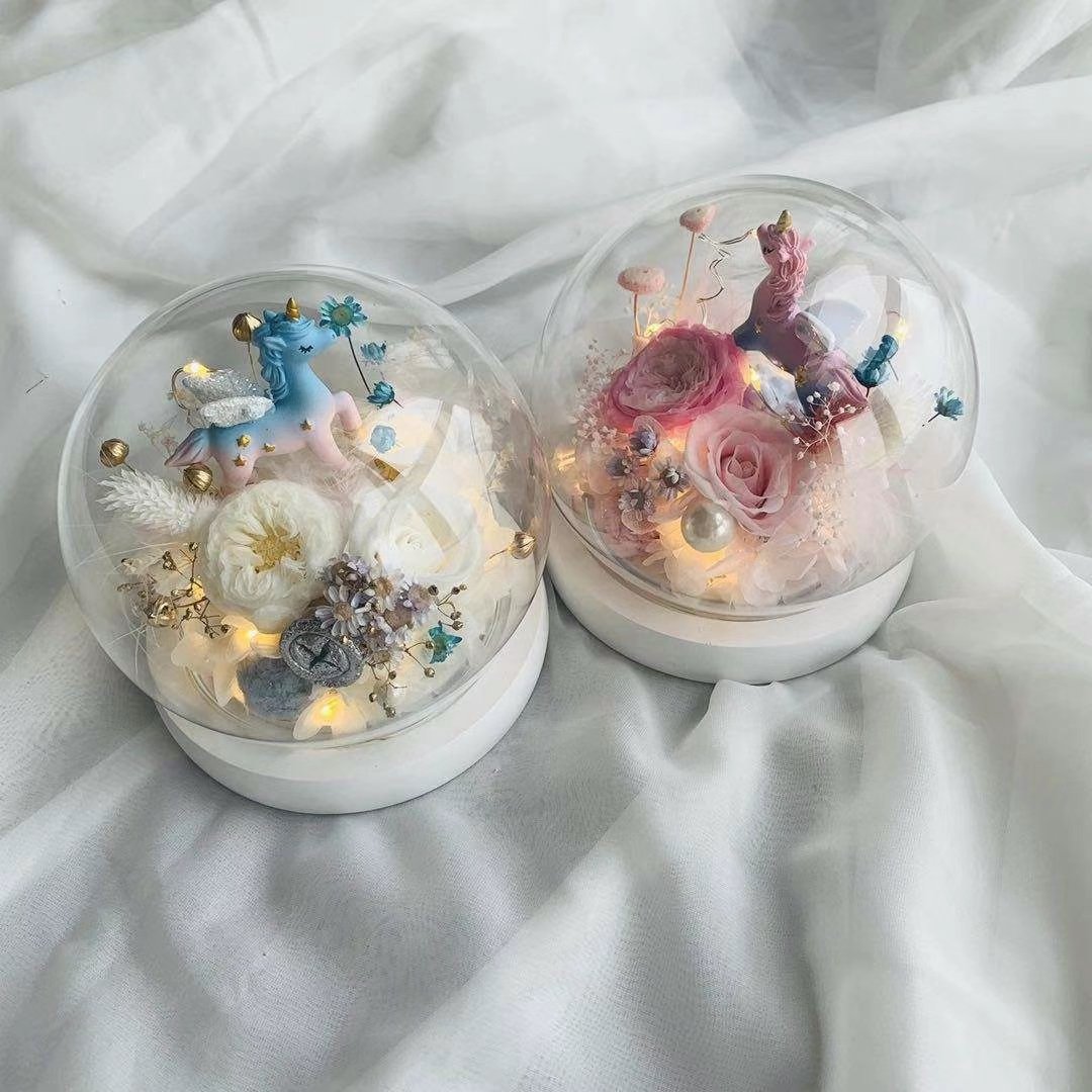 Delicate Preserved Rose in Glass Dome Eternal Preserved Flowers Gift Box for Christmas Graduation Decorations