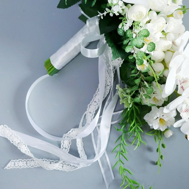 New Bridal Wedding Holding Water Drop Artificial Butterfly Orchid Bouquet Christmas Valentine's Day Mother's Day Centerpieces