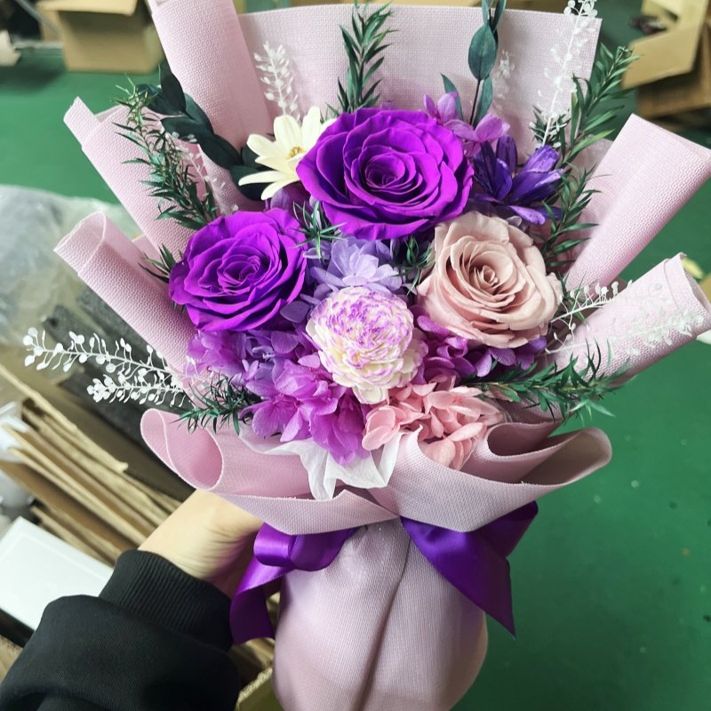 Factory outlet Preserved Flower Bouquet Wholesale Rose Creative Flower Valentine's Day Gift For Girlfriend