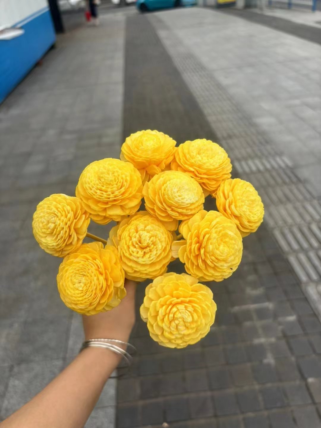 AX60 New Arrival Handmade Flower Diffuser Artificial Foam Small Sola Wood Flowers Preserved Peony Decoration Home for All Party