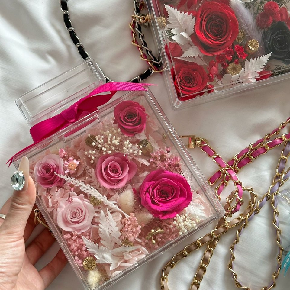 Mother's Day Gift everlasting flower gift box shoulder bag decoration Eternal Immortal Long Lasting Rose Preserved Flowers