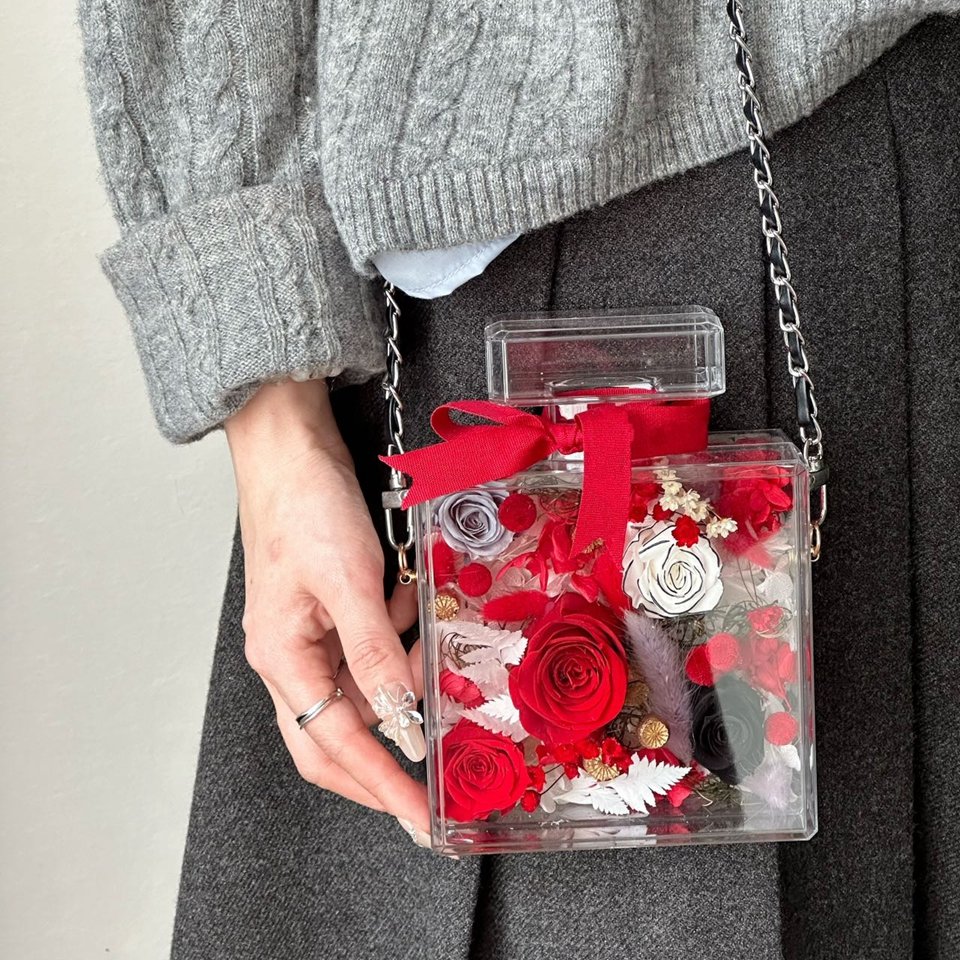 Mother's Day Gift everlasting flower gift box shoulder bag decoration Eternal Immortal Long Lasting Rose Preserved Flowers