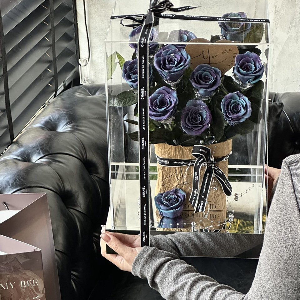 Valentines day gift dried real forever immortal everlasting Eternal roses preserved flower in square acrylic box