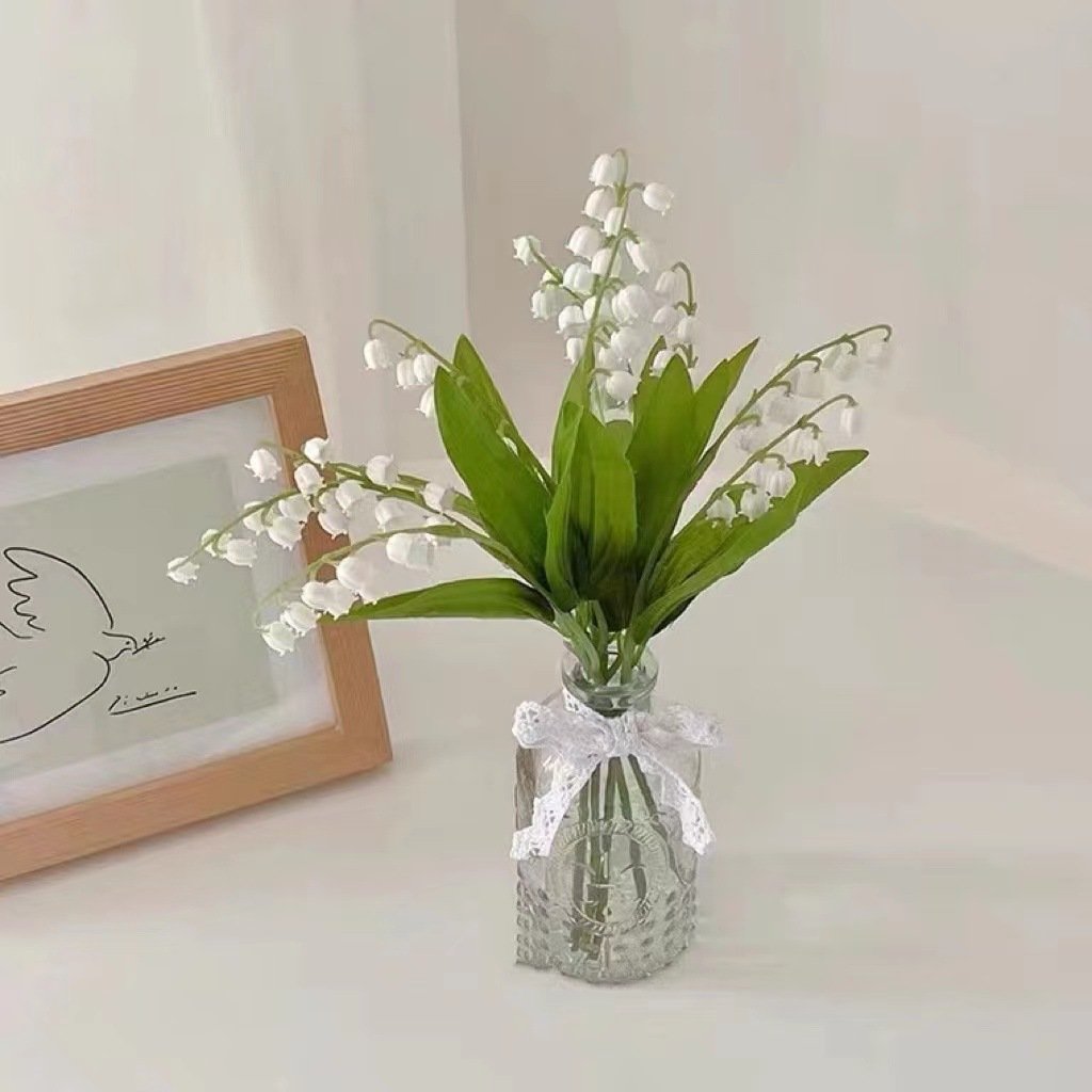 Factory wholesale Simulation Lily Of The Valley Single Artificial Lantern Flower Artificial Silk Flower Wedding Home Decoration