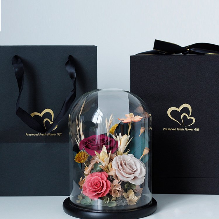 Lovebay Wholesale Real Touch Preserved Flower Luxury New Year Gift Box New Popular Preserved Forever Rose in Glass Demo