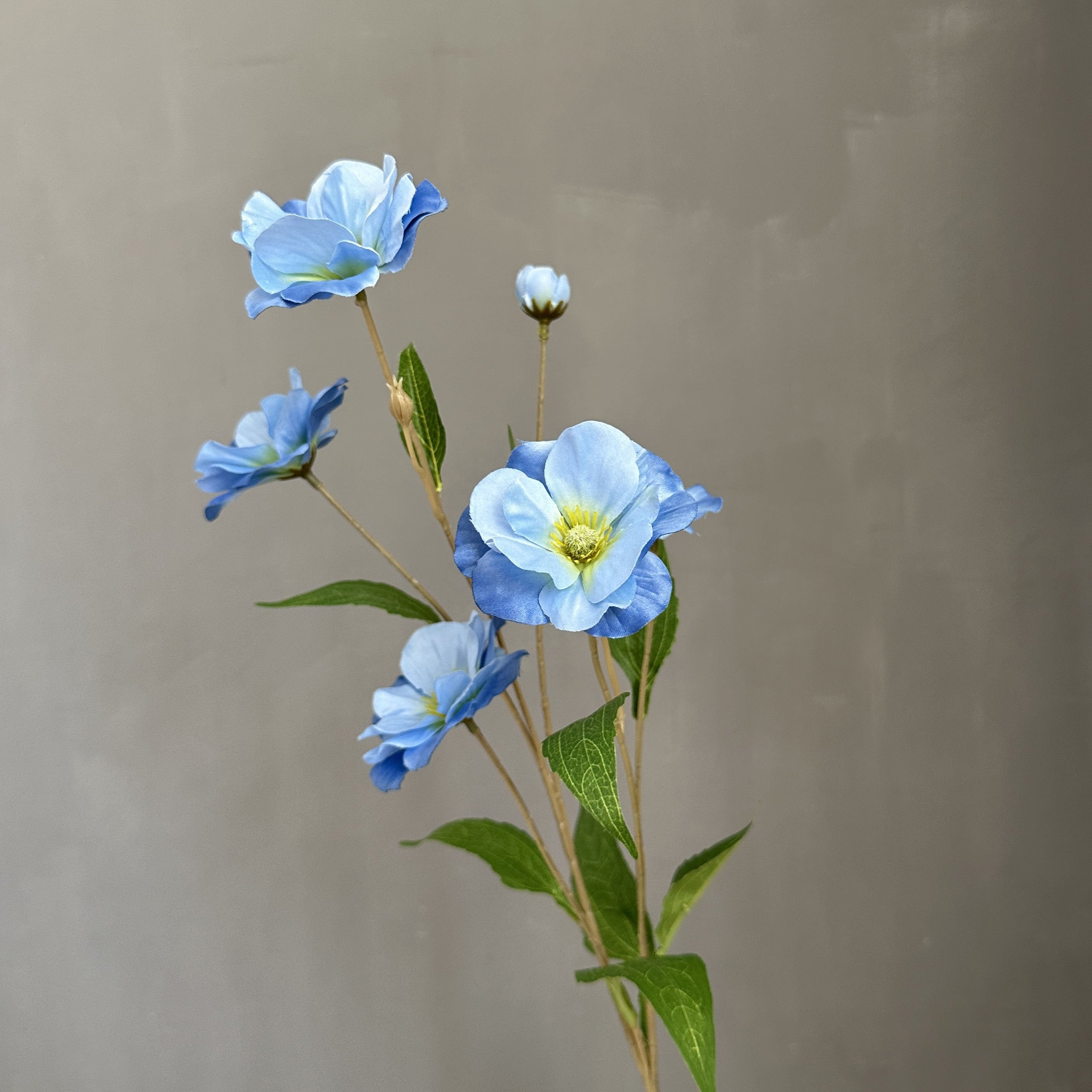 T-HDH Lovely Artificial Silk Butterfly Flower for Indoor Outdoor Garden Wedding Decoration Table Centerpieces