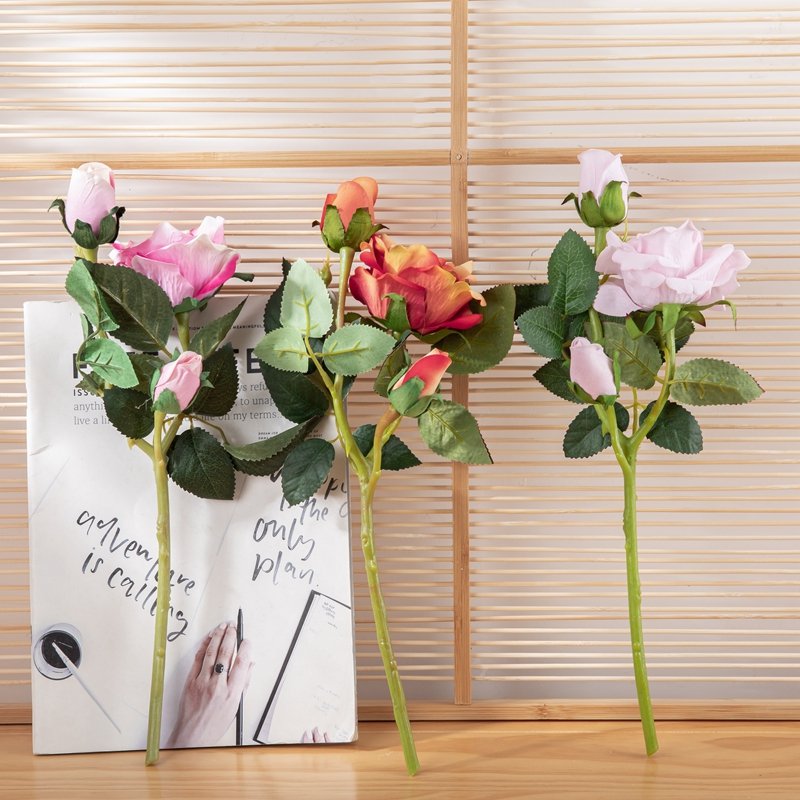 MW03335 High Quality Artificial Flowers Velvet Fabric Long Stem Preserved Rose Spray With Bud For Valentine's Day gift