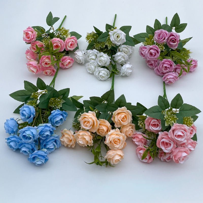 Hot Selling Preserved Artificial Rose Bouquet For Home Wedding Decor 5 Branches Silk Roses