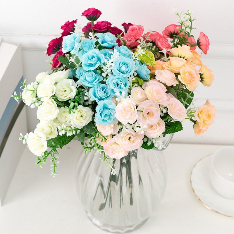 Hot Selling Preserved Artificial Rose Bouquet For Home Wedding Decor 5 Branches Silk Roses