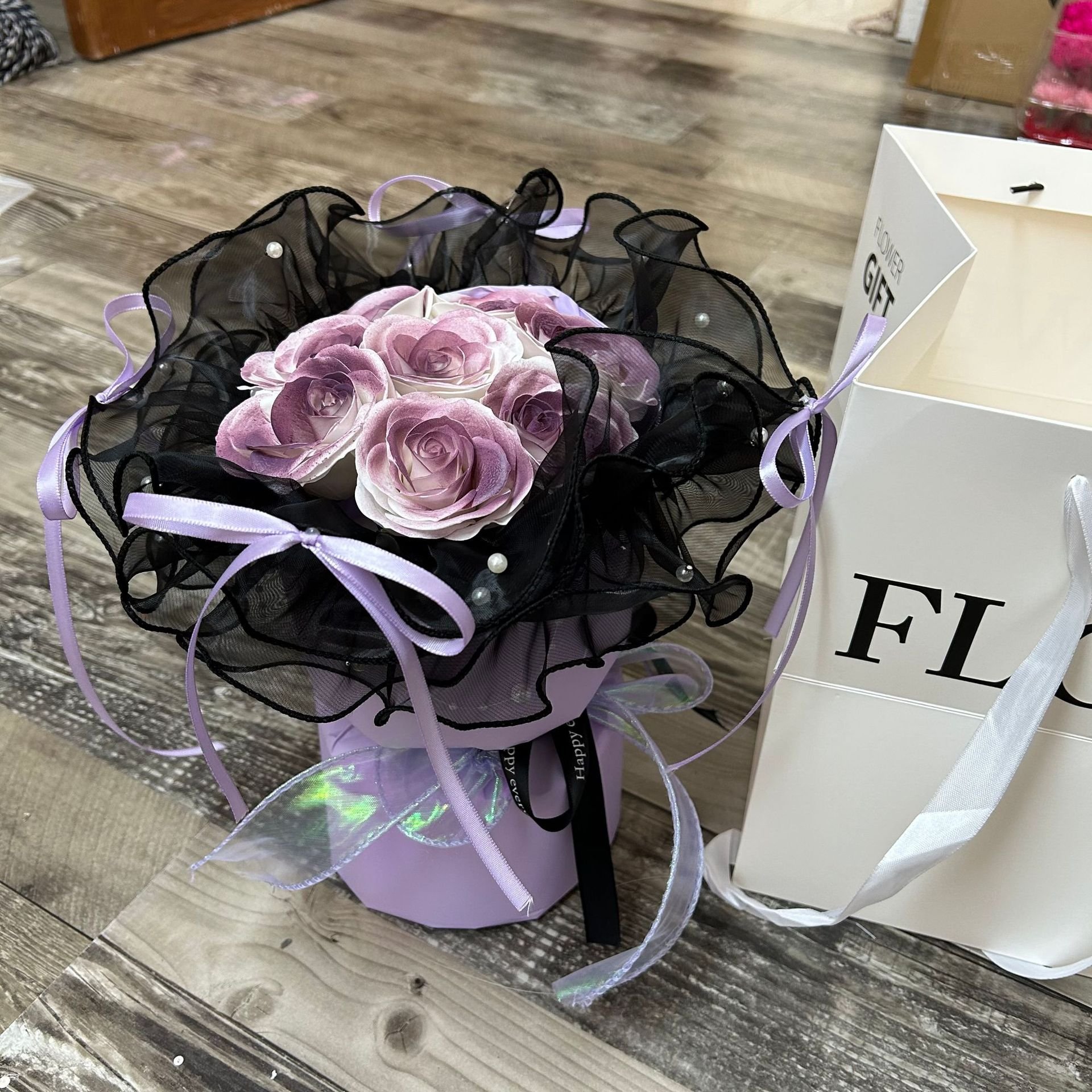 Luxurious ornaments Home Decor Style Mother's Day Wedding Gift Box Immortal Fresh Rose eternal preserved flowers Rose bouquet