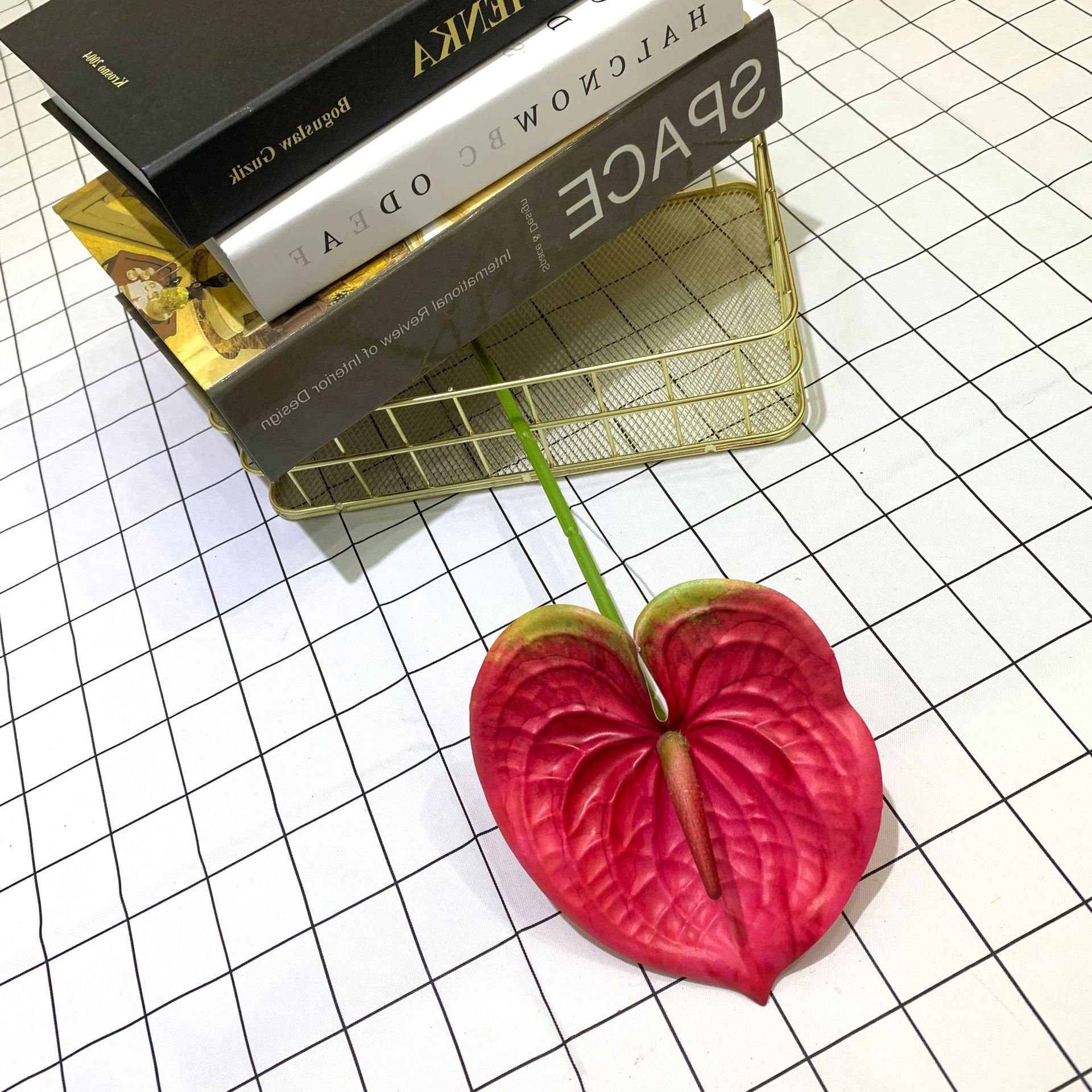 M620 High Quality Red Artificial Plant Plastic Anthurium Flowers Real Touch For Home Wedding Party Table Centers Piece