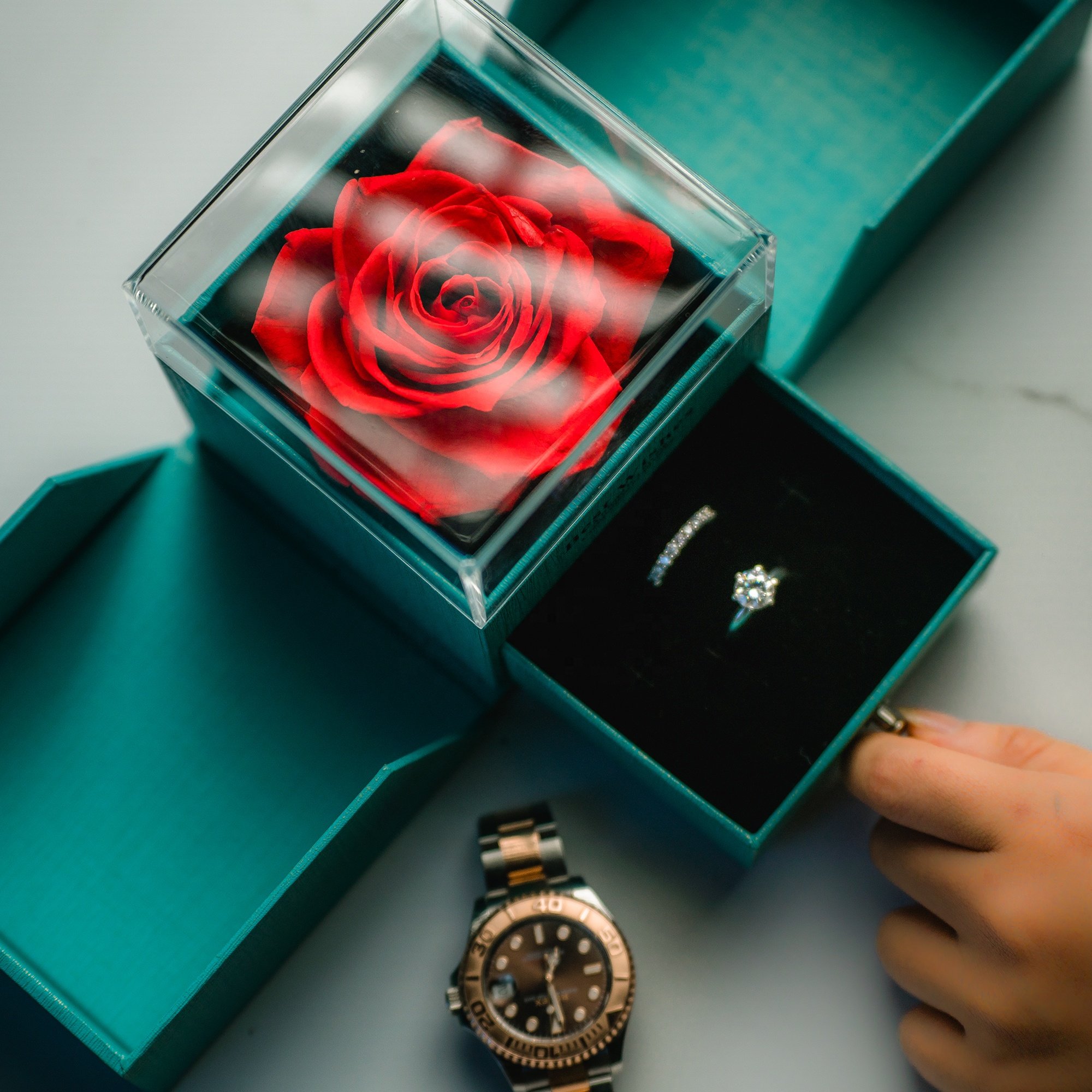 High Quality Eternal Rose Preserved Flowers Rose Preserved Flowers With Jewelry Box Valentine Day Gift For Girlfriend