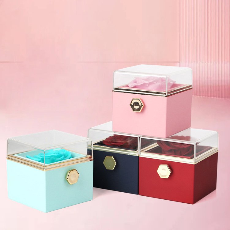 2023 Christmas Trending Products On Amazon Real Fresh Long Lasting Roses In Rotating Jewelry Box For Girl