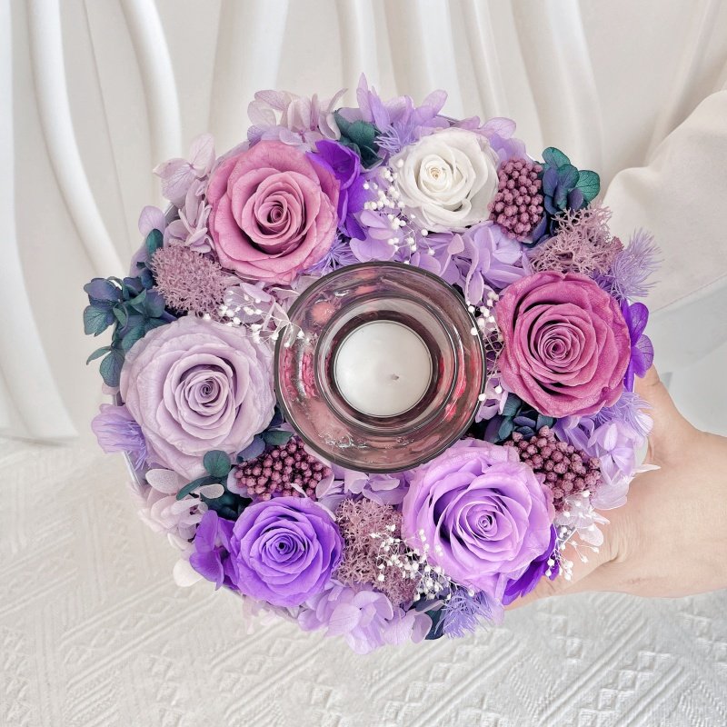 Factory direct wholesale preserved roses in box decorated flowers with scented candles for festive party valentine's day
