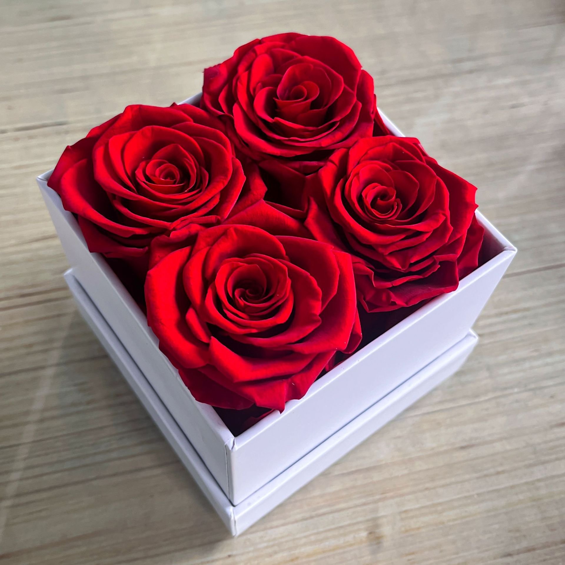 Best Selling 4pcs Forever Roses Square Box Preserved Rose Flowers For Graduation Valentine's Day Mother's Day Christmas Gifts