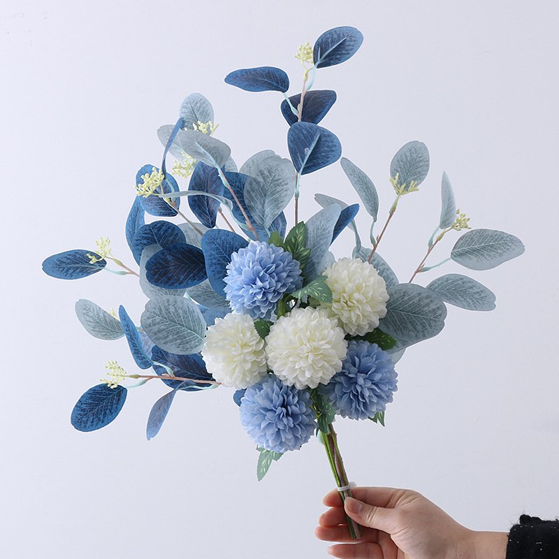 Simulated table tennis chrysanthemum bouquet eucalyptus leaf embroidery ball simulation vase arrangement artificial flowers