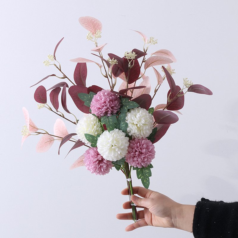 Simulated table tennis chrysanthemum bouquet eucalyptus leaf embroidery ball simulation vase arrangement artificial flowers