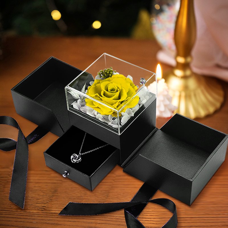UO Handmade Fresh Rose Romantic Gift Eternal Real Eternal Red Roses Flower Gift for Valentine's Day Mother's Day