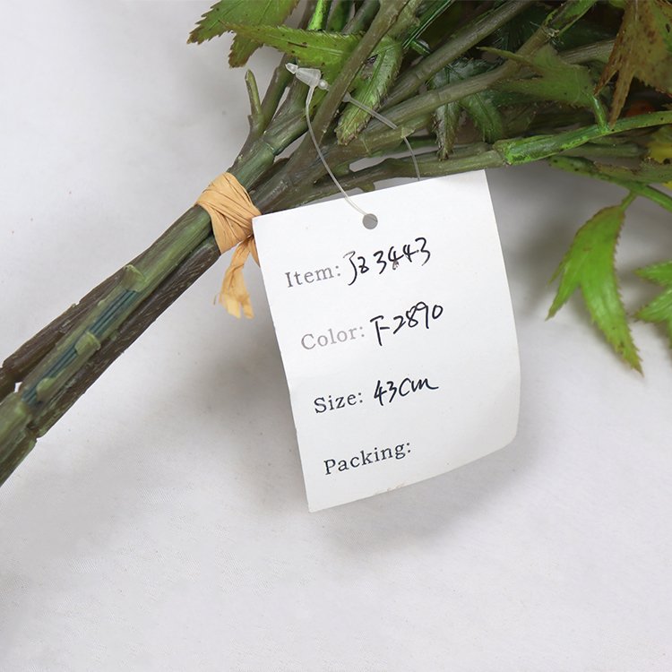 Wholesale 43cm Artificial Preserved Flowers Plants 3 Bundles Angular Ginkgo Leaves Small Eucalyptus Fruits Decorative Wreaths