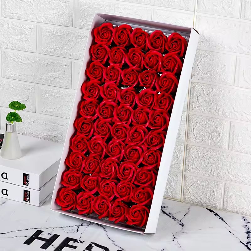 Factory 5-7cm Forever Eternal Preserved Rose Flower with Base Head Bud Box for Home Decoration
