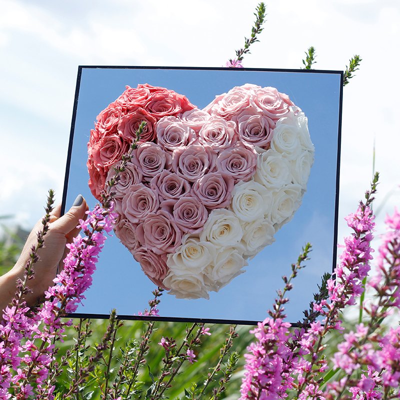 Best seller Valentine's day gifts long lasting eternal roses flower Large heart made of preserved flowers in Acrylic box