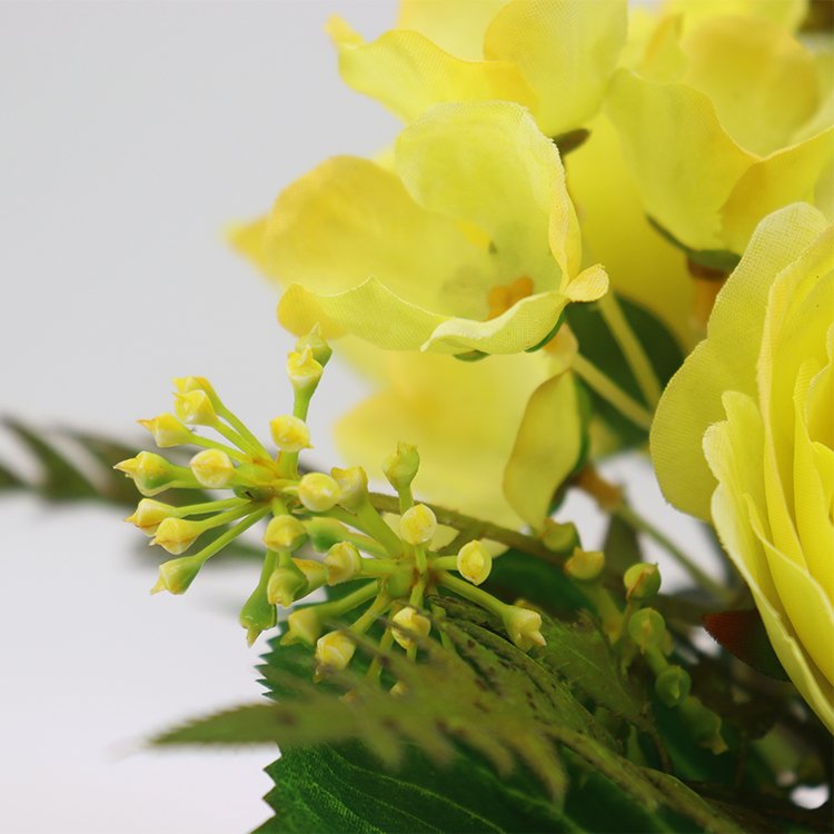 High Quality 32cm Artificial Buttercup Flower Wreath Cassia Seed Decorative Plants Latest Preserved Flowers & Plants