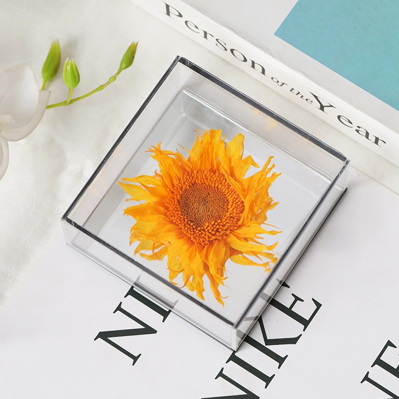 Acrylic Boxes Eternity Fleur Eternal Sunflower Preserved Roses Valentine Day Christmas Gift Forever Flower Chinese New Year Box