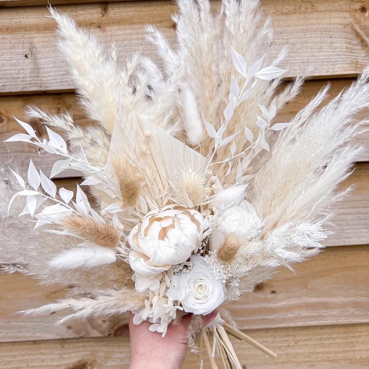 Wholesale Hot Selling Home Wedding Decoration Bridal Bouquet Arrangement Boutonniere Large Mini Natural Dried Flowers Bouquet