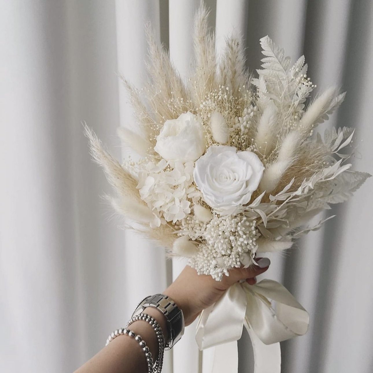 Wholesale Hot Selling Home Wedding Decoration Bridal Bouquet Arrangement Boutonniere Large Mini Natural Dried Flowers Bouquet