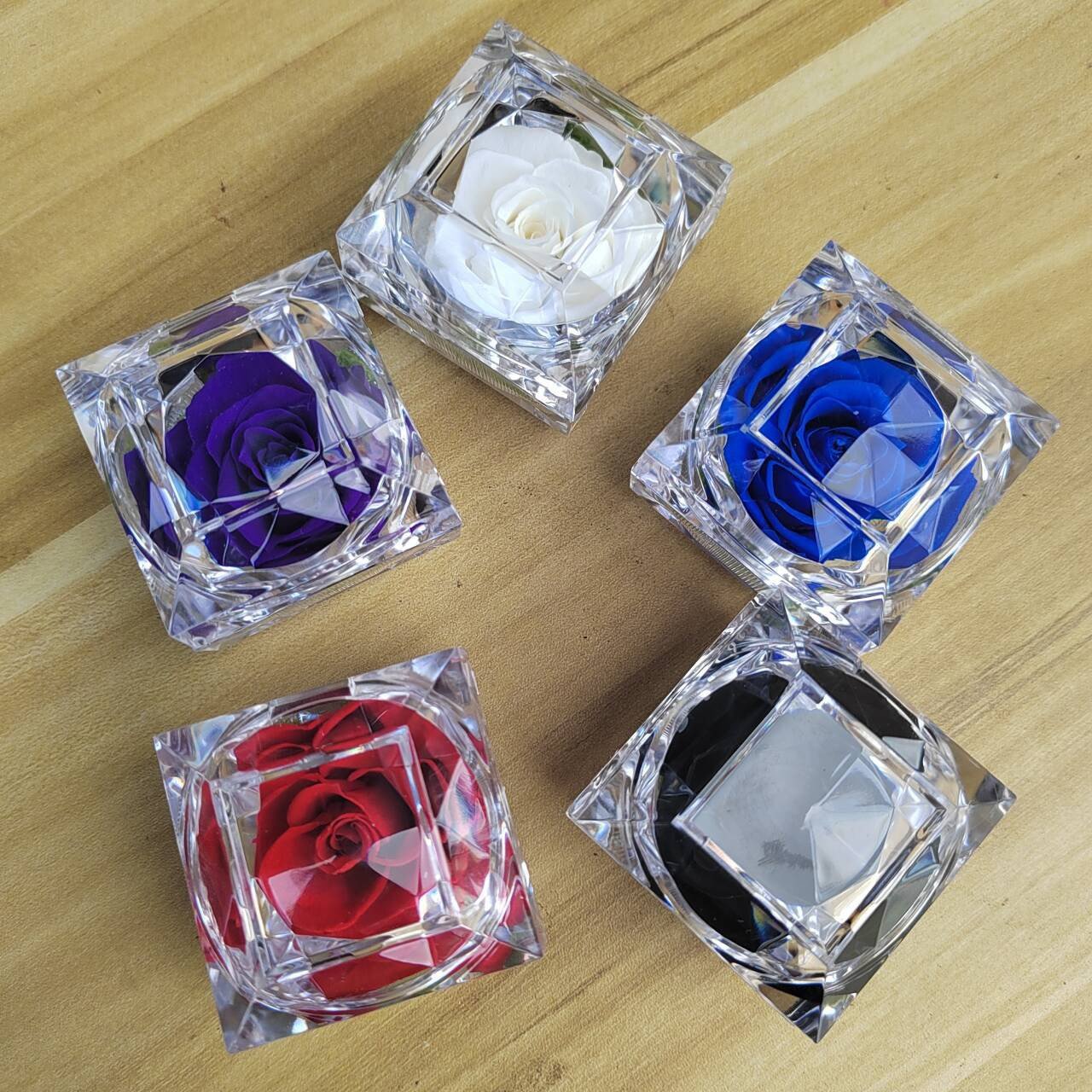 Artificial Flower Immortal eternal rose Acrylic Ring Box Valentine's Day Gift Party Birthday Gift for Girlfriend Mom