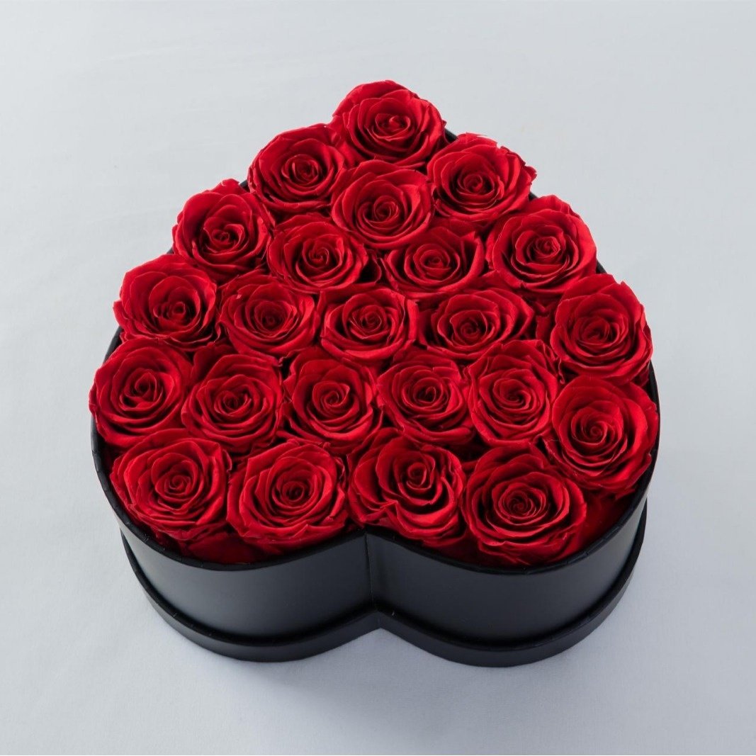 Wholesale Immortal Roses Immortal Flower Natural Handmade Eternal Rose Flower Preserved Rose Heart Shape In Gift Box