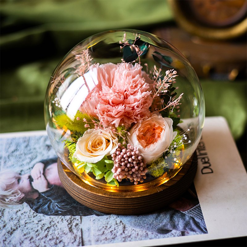 New Arrival Power Of Love Series LED Light Preserved Flower Ornaments For Valentine's Day Wedding Decoration flowers