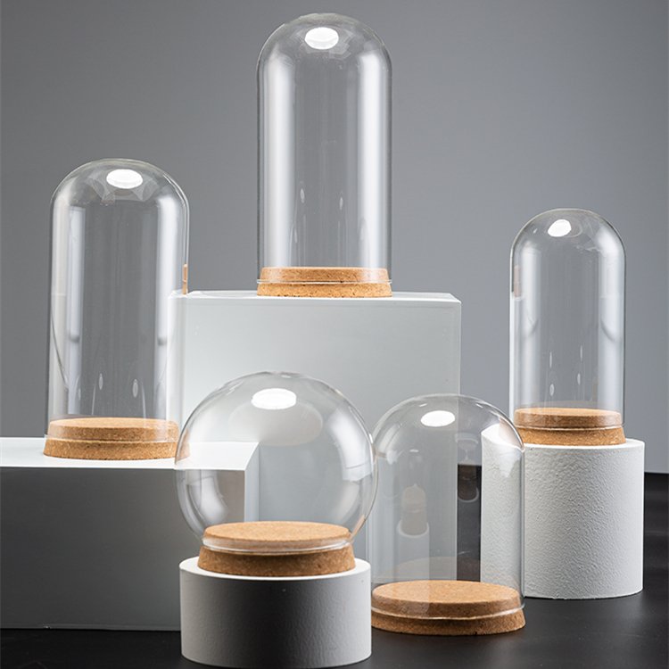 Factory Directly Supply 2024 Hot Selling Eternal Rose Morthers Day Preserved Flower Forever Roses In Glass Dome Led
