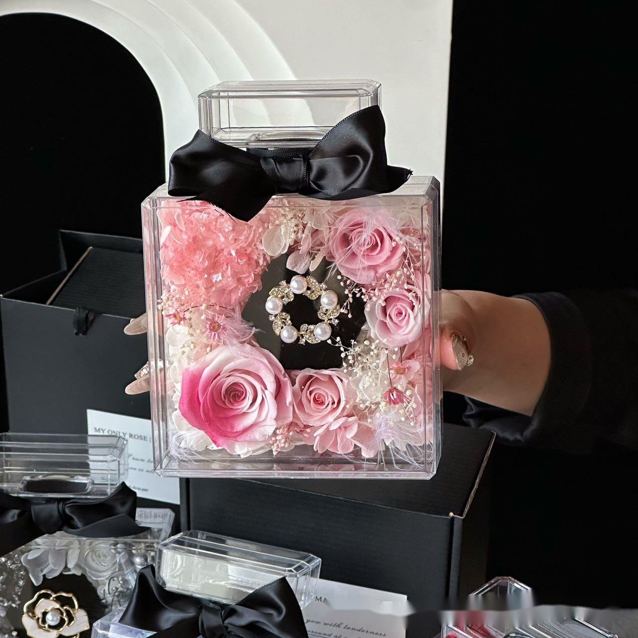 wholesale preserved rose flower gifts box perfume bottle material to make eternal flowers acrylic eternal flower