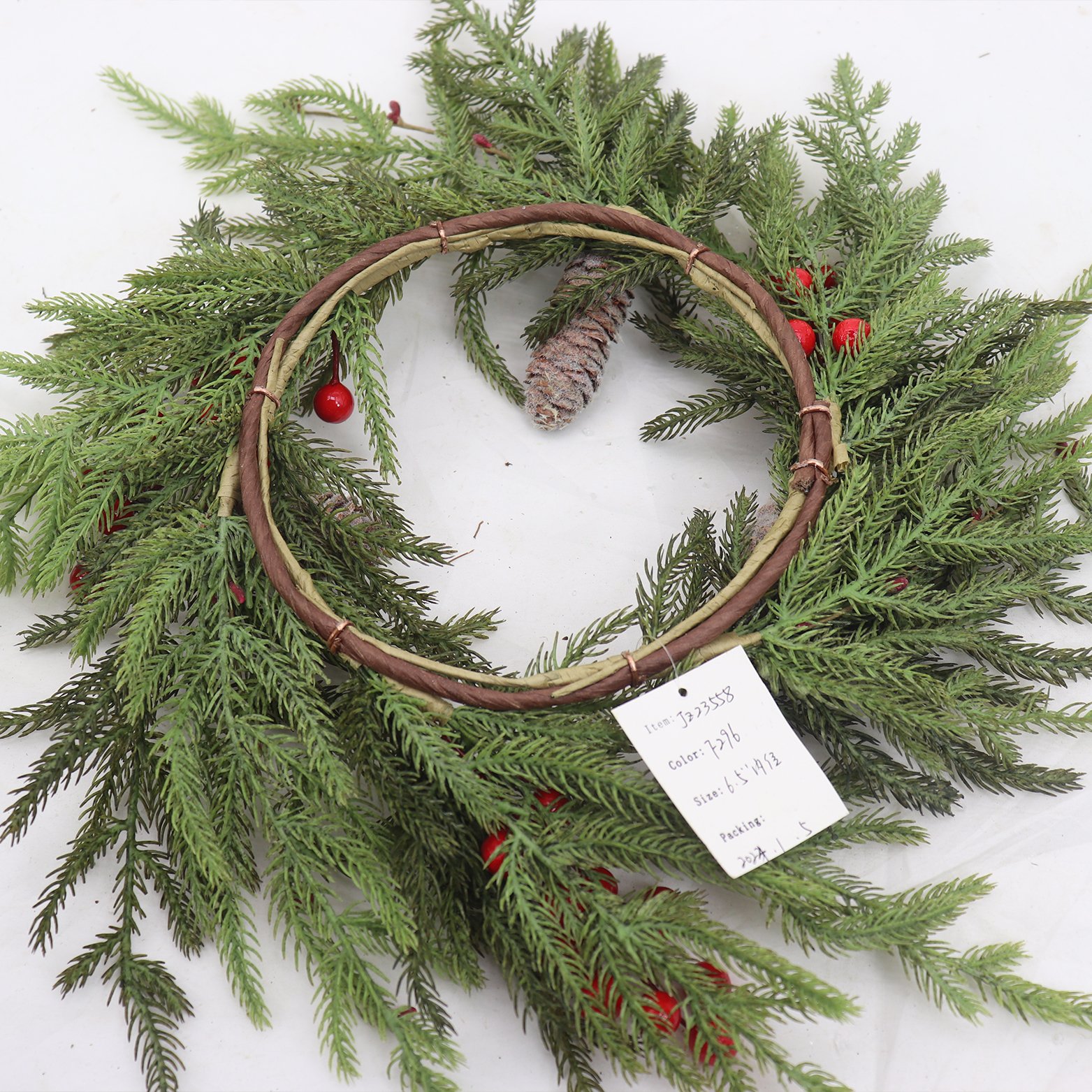 6.5 Inch Christmas Wreath Door Decoration Artificial Red Hoop Pine Cedar Fruit Preserved Flowers Plants Candle Ring Christmas