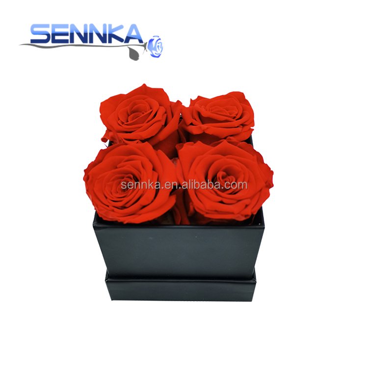 China Sennka Preserved Roses In square Gift Box For Christmas
