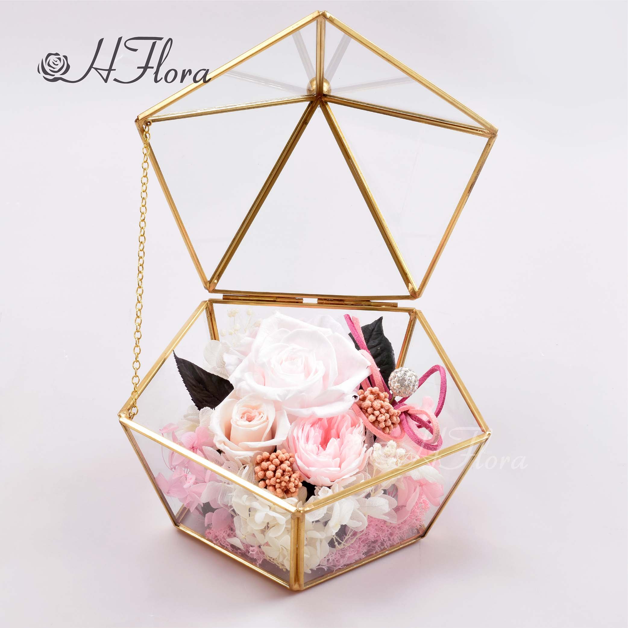 HFloral Hot Selling Preserved Flowers in Pentagon Glass Low Price Manufacturer Preserved Rose Glass Dome for Birthday Gift