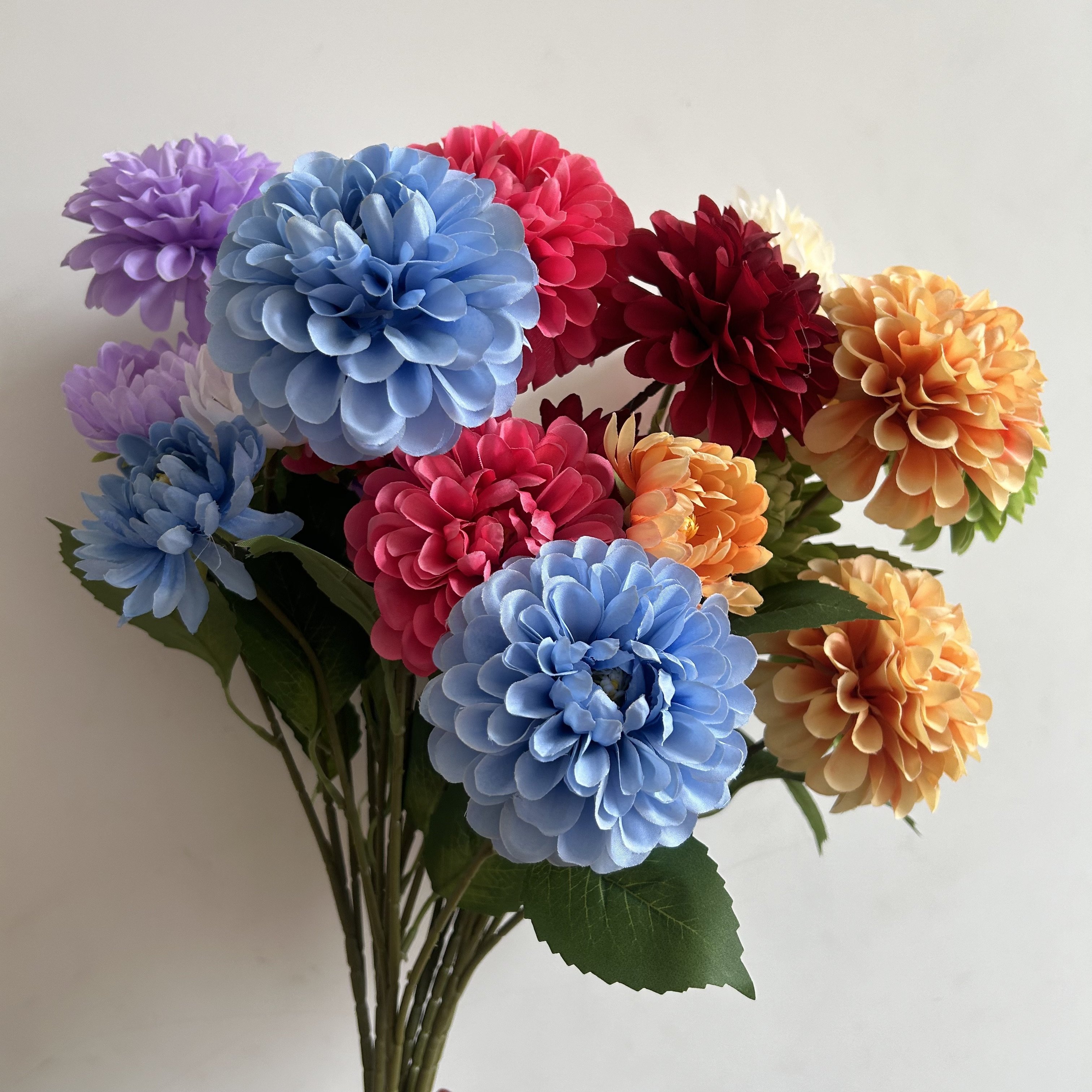 Factory Custom China Artificial Flower Wholesale Hidden Fragrance Room Decoration Wholesale Artificial Flowers